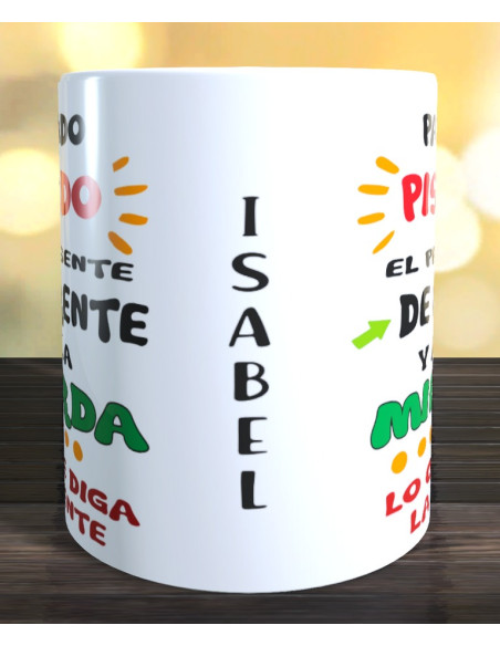 Taza pasado pisado presente de frente
