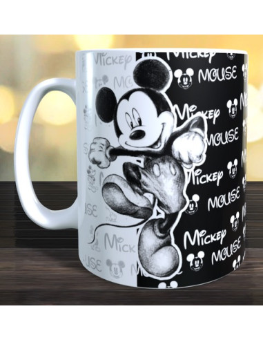 Taza Mickey Mouse con nombre