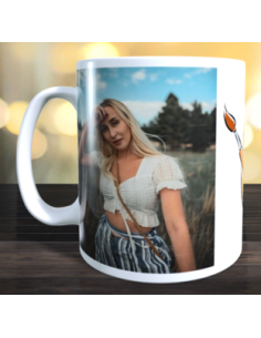 Taza foto estilo pintura al oleo usando ia 2