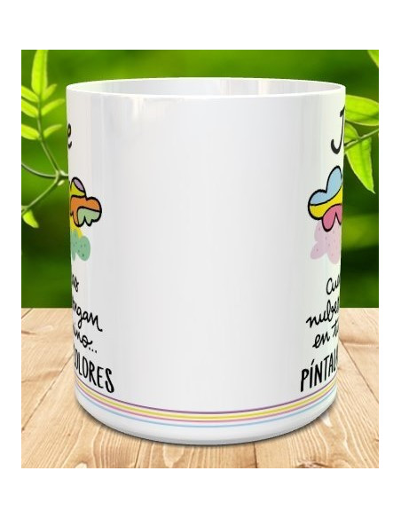 Taza pinta las nubes