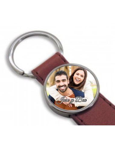 Llavero ovalado de aluminio